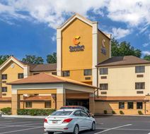 Comfort Inn & Suites Exterior