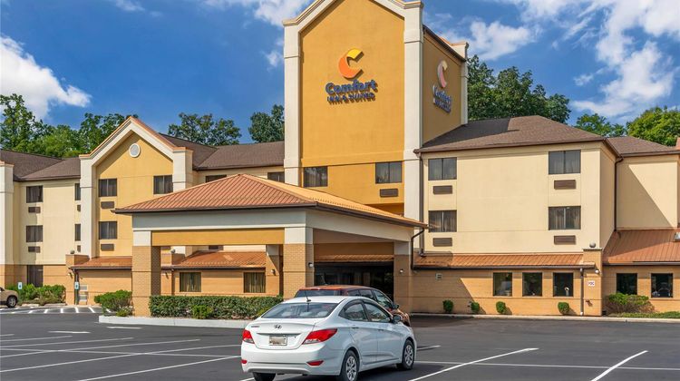 Comfort Inn & Suites Exterior
