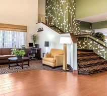 Sleep Inn Columbia Gateway Lobby