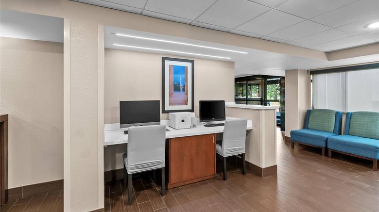 <b>Comfort Inn Other</b>. Images powered by <a href="https://iceportal.shijigroup.com/" title="IcePortal" target="_blank">IcePortal</a>.
