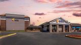 <b>Comfort Inn & Suites, Aberdeen Exterior</b>. Images powered by <a href="https://iceportal.shijigroup.com/" title="IcePortal" target="_blank">IcePortal</a>.
