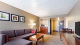 <b>Comfort Inn & Suites, Aberdeen Suite</b>. Images powered by <a href="https://iceportal.shijigroup.com/" title="IcePortal" target="_blank">IcePortal</a>.