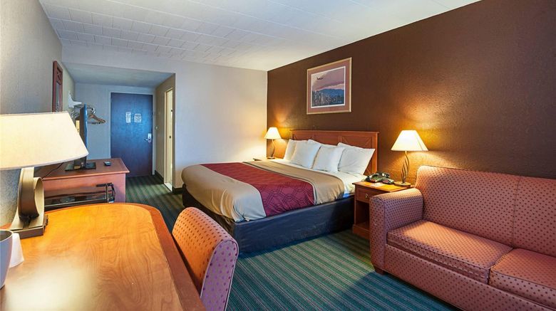 <b>Quality Inn Near Pimlico Racetrack Room</b>. Images powered by <a href="https://iceportal.shijigroup.com/" title="IcePortal" target="_blank">IcePortal</a>.
