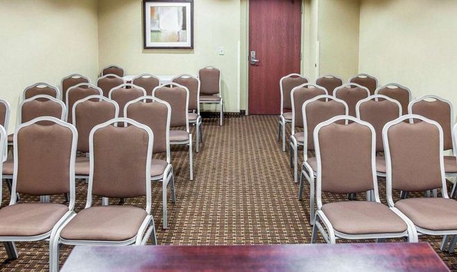 Sleep Inn & Suites Meeting