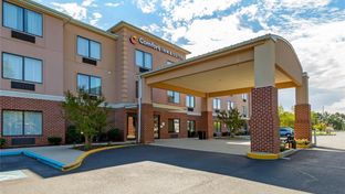 Comfort Inn & Suites Cambridge