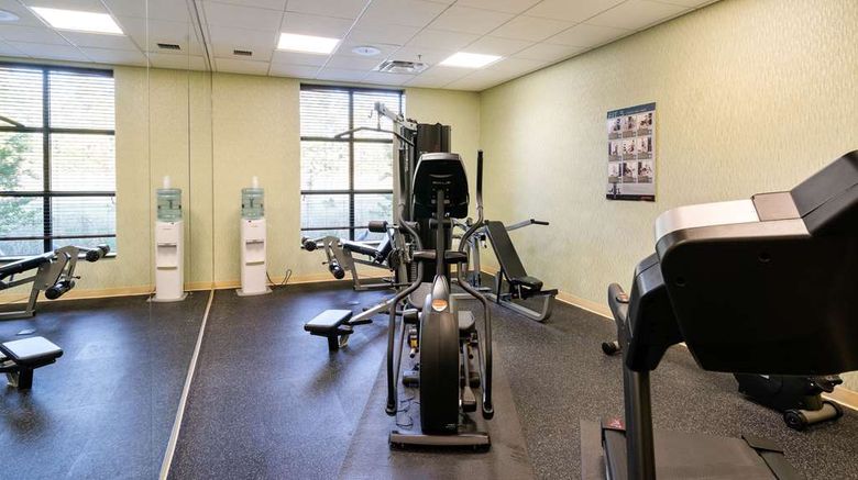 <b>Comfort Inn & Suites Health</b>. Images powered by <a href="https://iceportal.shijigroup.com/" title="IcePortal" target="_blank">IcePortal</a>.