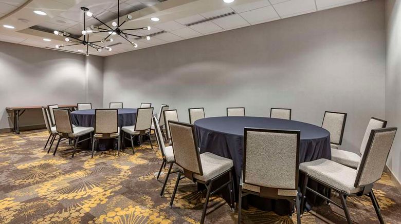 <b>Cambria Hotel Rockville Meeting</b>. Images powered by <a href="https://iceportal.shijigroup.com/" title="IcePortal" target="_blank">IcePortal</a>.