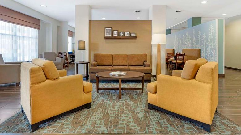 <b>Sleep Inn & Suites Cumberland Lobby</b>. Images powered by <a href="https://iceportal.shijigroup.com/" title="IcePortal" target="_blank">IcePortal</a>.