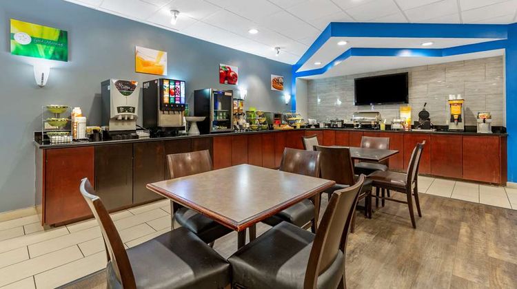 Quality Inn Windsor Mill Baltimore Restaurant