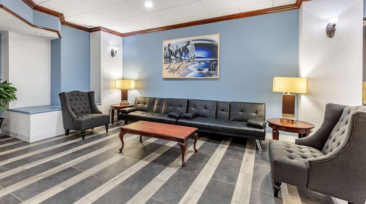 Quality Inn Windsor Mill Baltimore Lobby