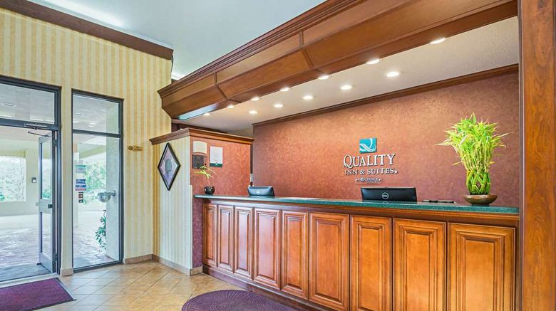 <b>Quality Inn & Suites Frostburg Lobby</b>. Images powered by <a href="https://iceportal.shijigroup.com/" title="IcePortal" target="_blank">IcePortal</a>.