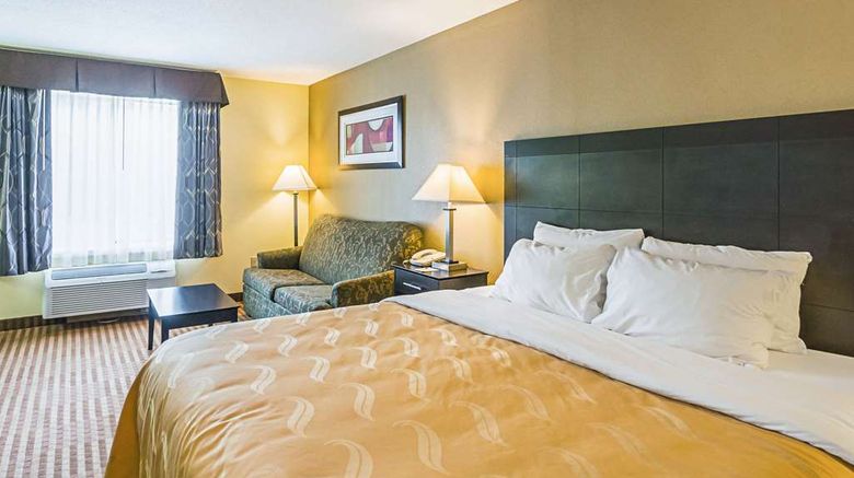 <b>Quality Inn & Suites Frostburg Room</b>. Images powered by <a href="https://iceportal.shijigroup.com/" title="IcePortal" target="_blank">IcePortal</a>.