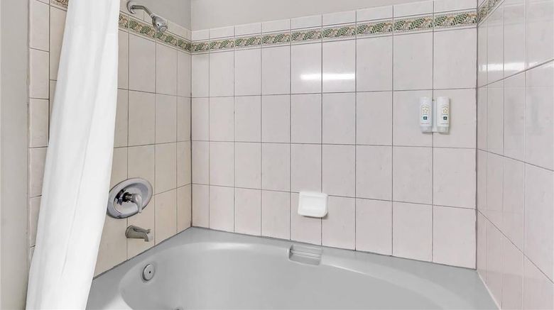 <b>Quality Inn Salisbury North Room</b>. Images powered by <a href="https://iceportal.shijigroup.com/" title="IcePortal" target="_blank">IcePortal</a>.