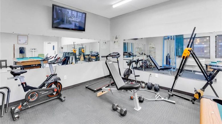 <b>Quality Inn Salisbury North Health</b>. Images powered by <a href="https://iceportal.shijigroup.com/" title="IcePortal" target="_blank">IcePortal</a>.