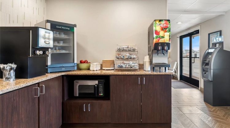 Quality Inn Beachfront Restaurant