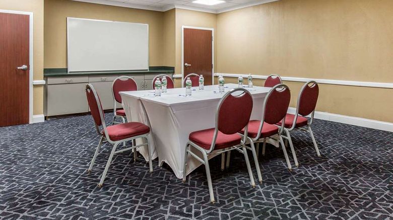 <b>Comfort Inn College Park North Meeting</b>. Images powered by <a href="https://iceportal.shijigroup.com/" title="IcePortal" target="_blank">IcePortal</a>.