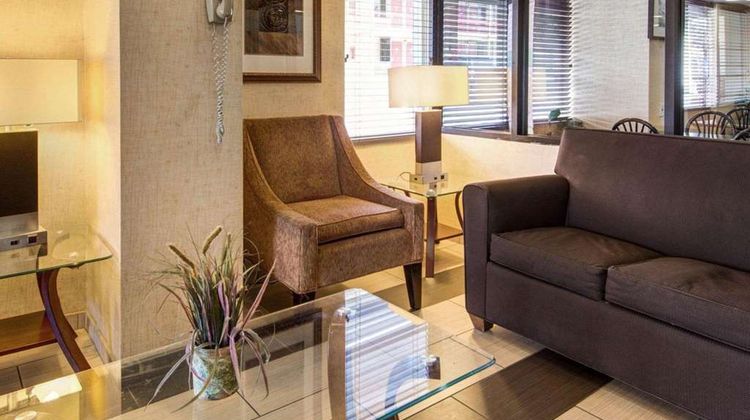 Quality Inn Lobby