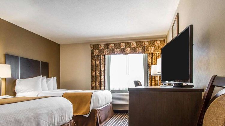 Quality Inn & Suites South Portland Room