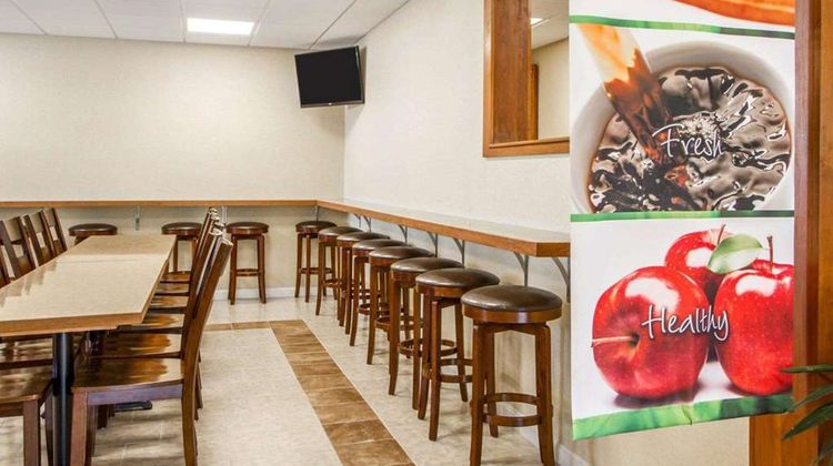 Quality Inn & Suites South Portland Restaurant