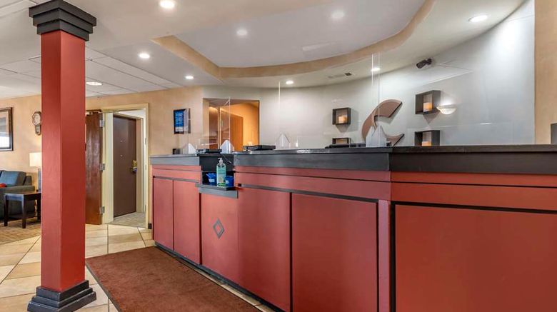 <b>Comfort Inn Augusta Lobby</b>. Images powered by <a href="https://iceportal.shijigroup.com/" title="IcePortal" target="_blank">IcePortal</a>.