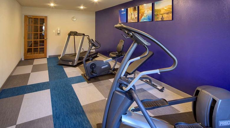 <b>Comfort Inn Health</b>. Images powered by <a href="https://iceportal.shijigroup.com/" title="IcePortal" target="_blank">IcePortal</a>.
