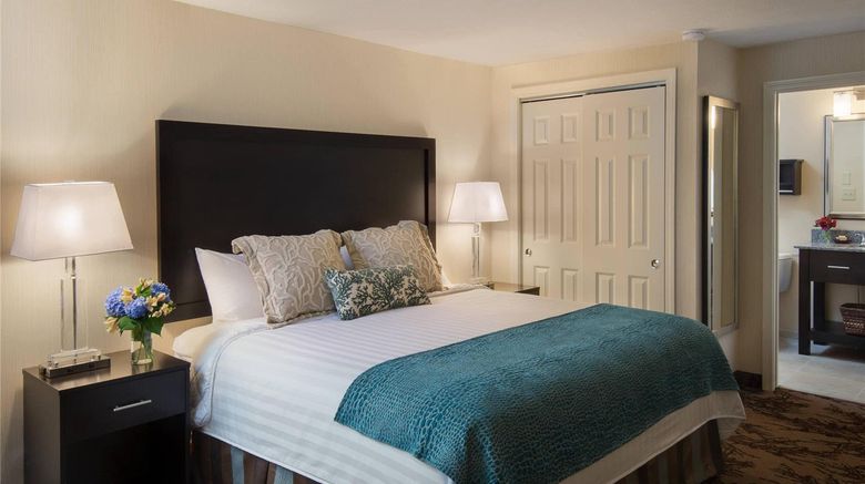 <b>Port Inn Kennebunk Ascend Collection Room</b>. Images powered by <a href="https://iceportal.shijigroup.com/" title="IcePortal" target="_blank">IcePortal</a>.