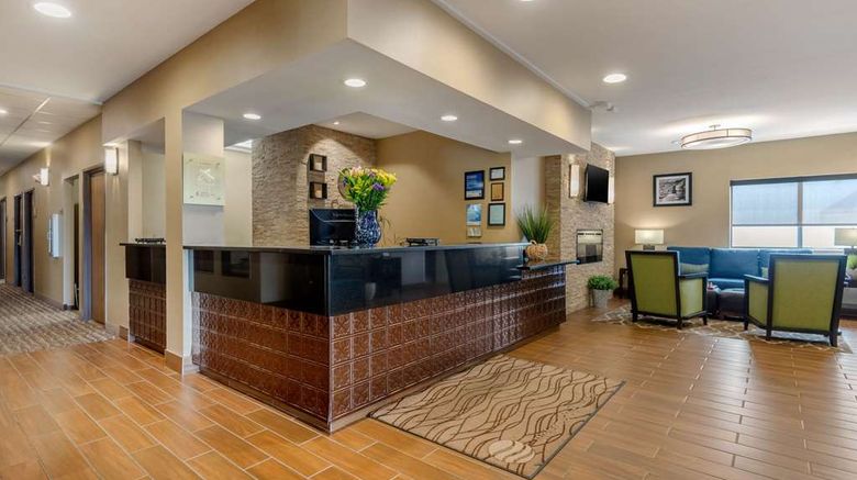 <b>Comfort Inn Lobby</b>. Images powered by <a href="https://iceportal.shijigroup.com/" title="IcePortal" target="_blank">IcePortal</a>.