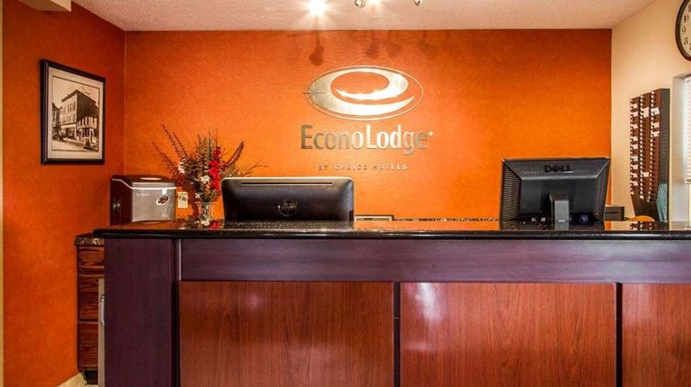 <b>Econo Lodge Lobby</b>. Images powered by <a href="https://iceportal.shijigroup.com/" title="IcePortal" target="_blank">IcePortal</a>.