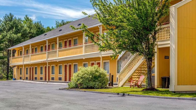 <b>Econo Lodge Exterior</b>. Images powered by <a href="https://iceportal.shijigroup.com/" title="IcePortal" target="_blank">IcePortal</a>.