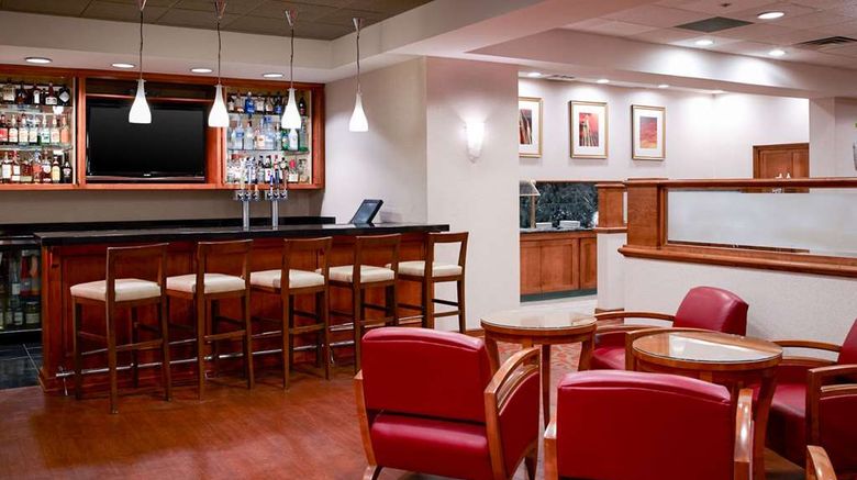 <b>Clarion Hotel Portland Airport Restaurant</b>. Images powered by <a href="https://iceportal.shijigroup.com/" title="IcePortal" target="_blank">IcePortal</a>.