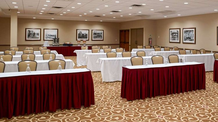 Clarion Hotel Portland Airport Meeting