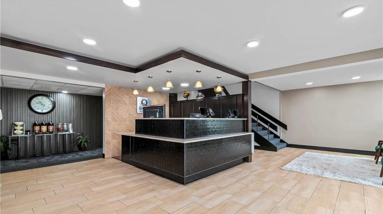 <b>Quality Inn Bangor Airport Lobby</b>. Images powered by <a href="https://iceportal.shijigroup.com/" title="IcePortal" target="_blank">IcePortal</a>.