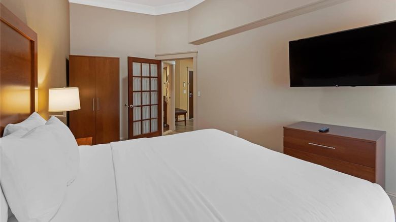 <b>Comfort Inn Bangor Suite</b>. Images powered by <a href="https://iceportal.shijigroup.com/" title="IcePortal" target="_blank">IcePortal</a>.
