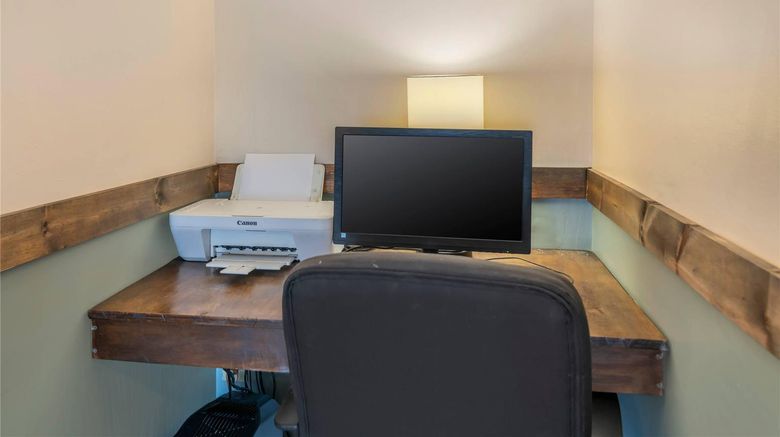 <b>Quality Inn Bangor Other</b>. Images powered by <a href="https://iceportal.shijigroup.com/" title="IcePortal" target="_blank">IcePortal</a>.