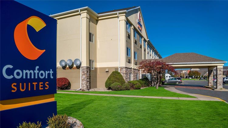 Comfort Suites Saginaw North Exterior
