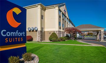 Comfort Suites Saginaw North
