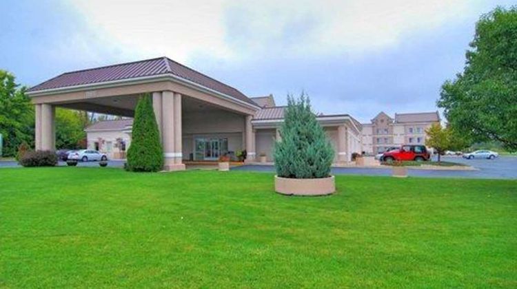 Comfort Inn Birch Run Exterior