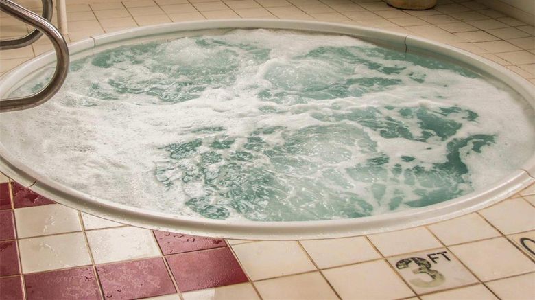 <b>Comfort Inn Birch Run Pool</b>. Images powered by <a href="https://iceportal.shijigroup.com/" title="IcePortal" target="_blank">IcePortal</a>.