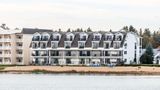 Quality Inn & Suites Mackinaw City Exterior