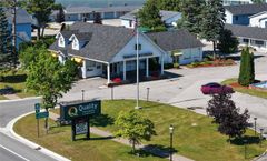 Quality Inn & Suites Mackinaw City