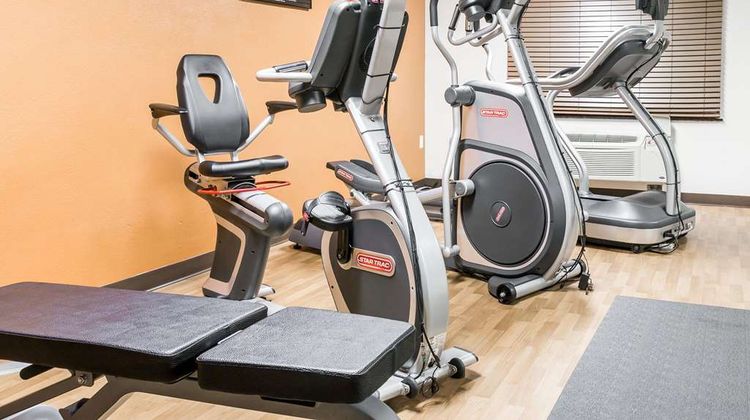 Comfort Inn Metro Airport Health