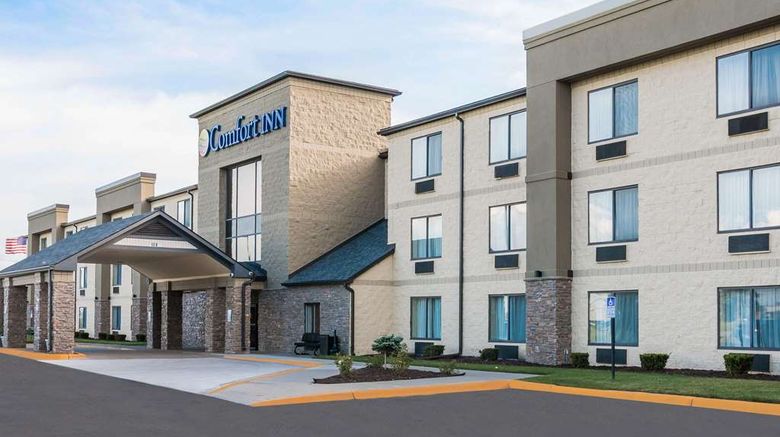 Comfort Inn Metro Airport Exterior. Images powered by <a href="https://iceportal.shijigroup.com" target="_blank" rel="noopener">Ice Portal</a>.