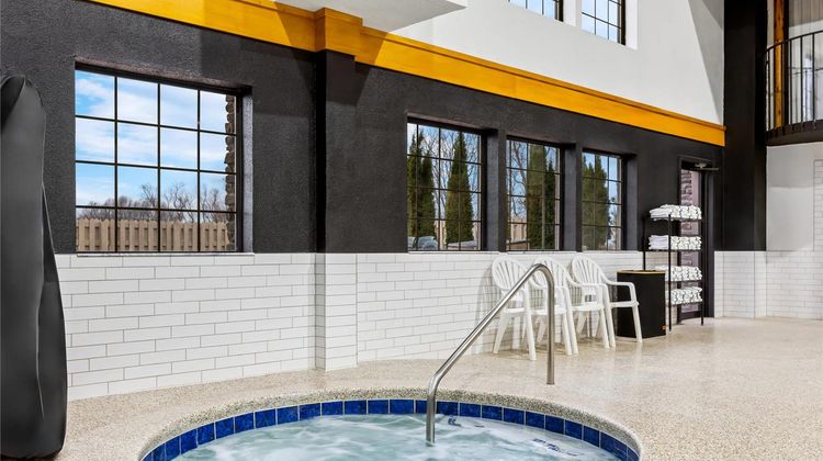 Lumber Jack Lodge Ascend Hotel Collection Pool