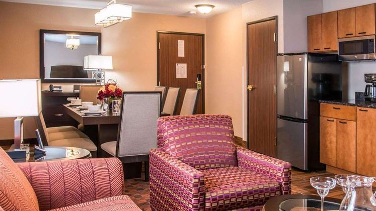 Comfort Inn & Suites & Conf Ctr Suite