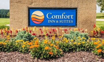 Comfort Inn & Suites & Conf Ctr