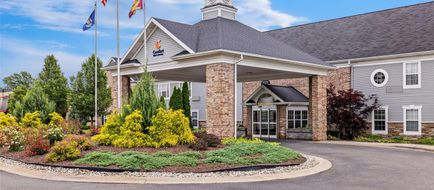 Comfort Inn & Suites & Conf Ctr Exterior