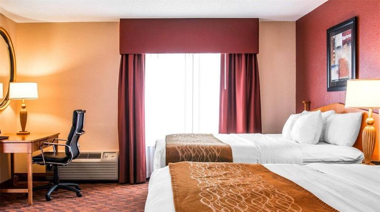 Comfort Inn & Suites & Conf Ctr Room