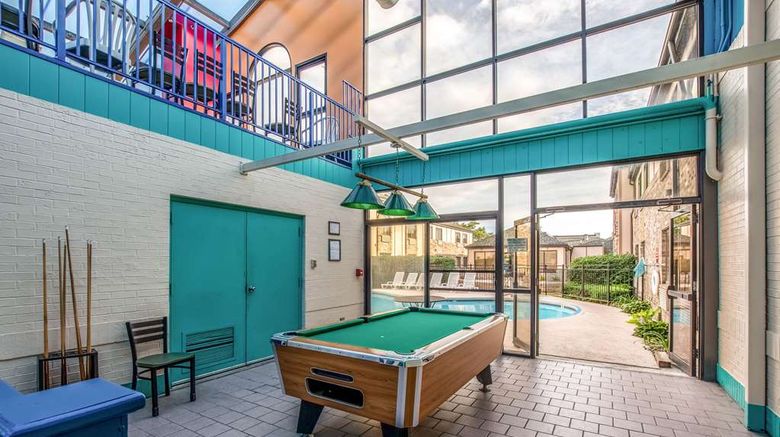 <b>Country Inn & Stes by Radisson, Muskegon Other</b>. Images powered by <a href="https://iceportal.shijigroup.com/" title="IcePortal" target="_blank">IcePortal</a>.