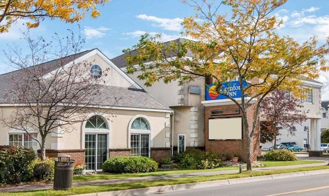 Comfort Inn Exterior