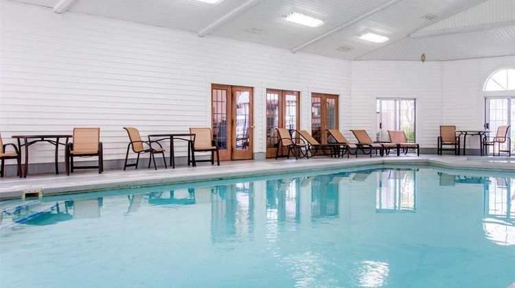 Comfort Inn Pool